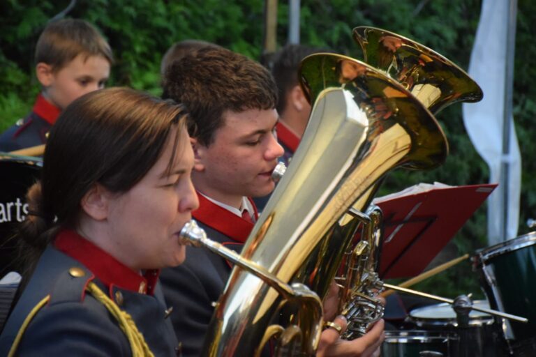 c0909029-255e-4257-a890-300d37f65119